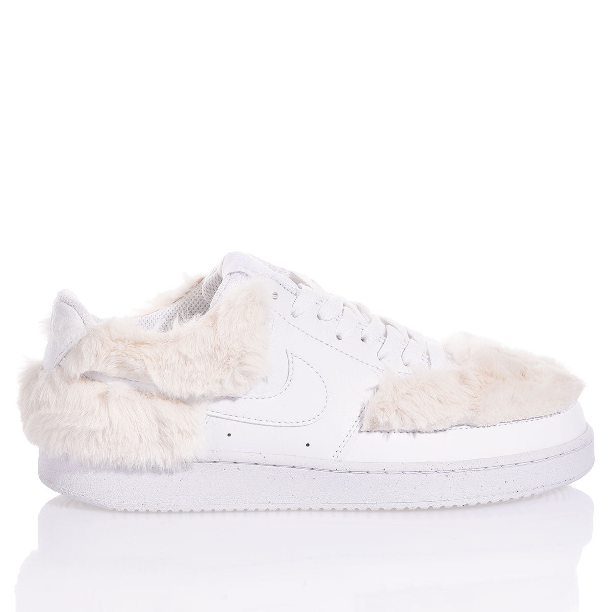 Nike Mistery Labubu